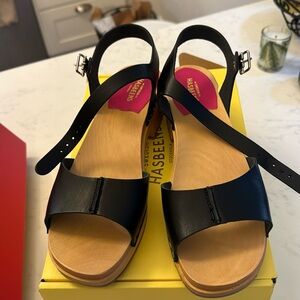 Swedish Has-beens Tina, size 38, black, new in box